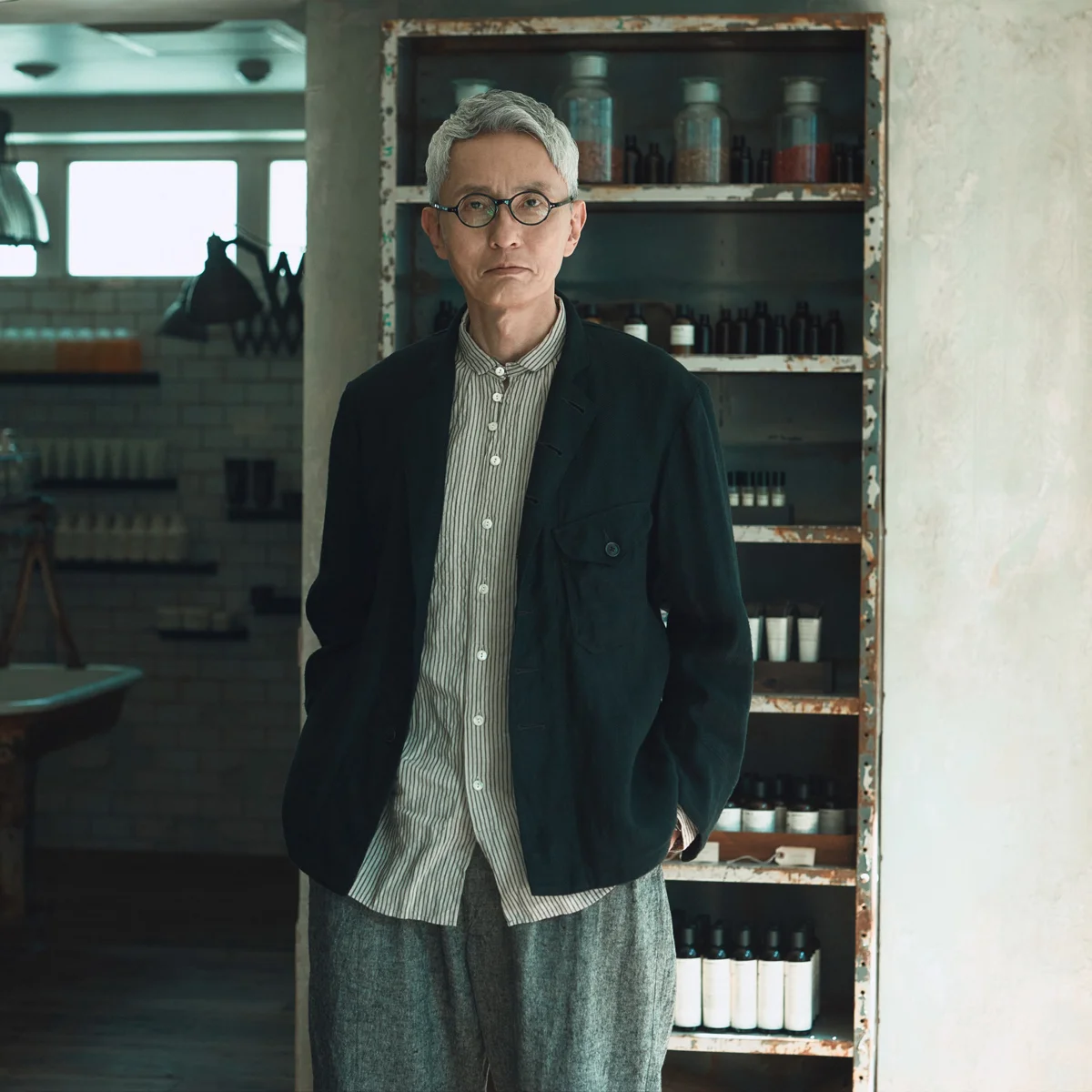 【松重豊が探す】LE LABOで選ぶ“自分のテーマソングになる香り”と“贈りたい香り”