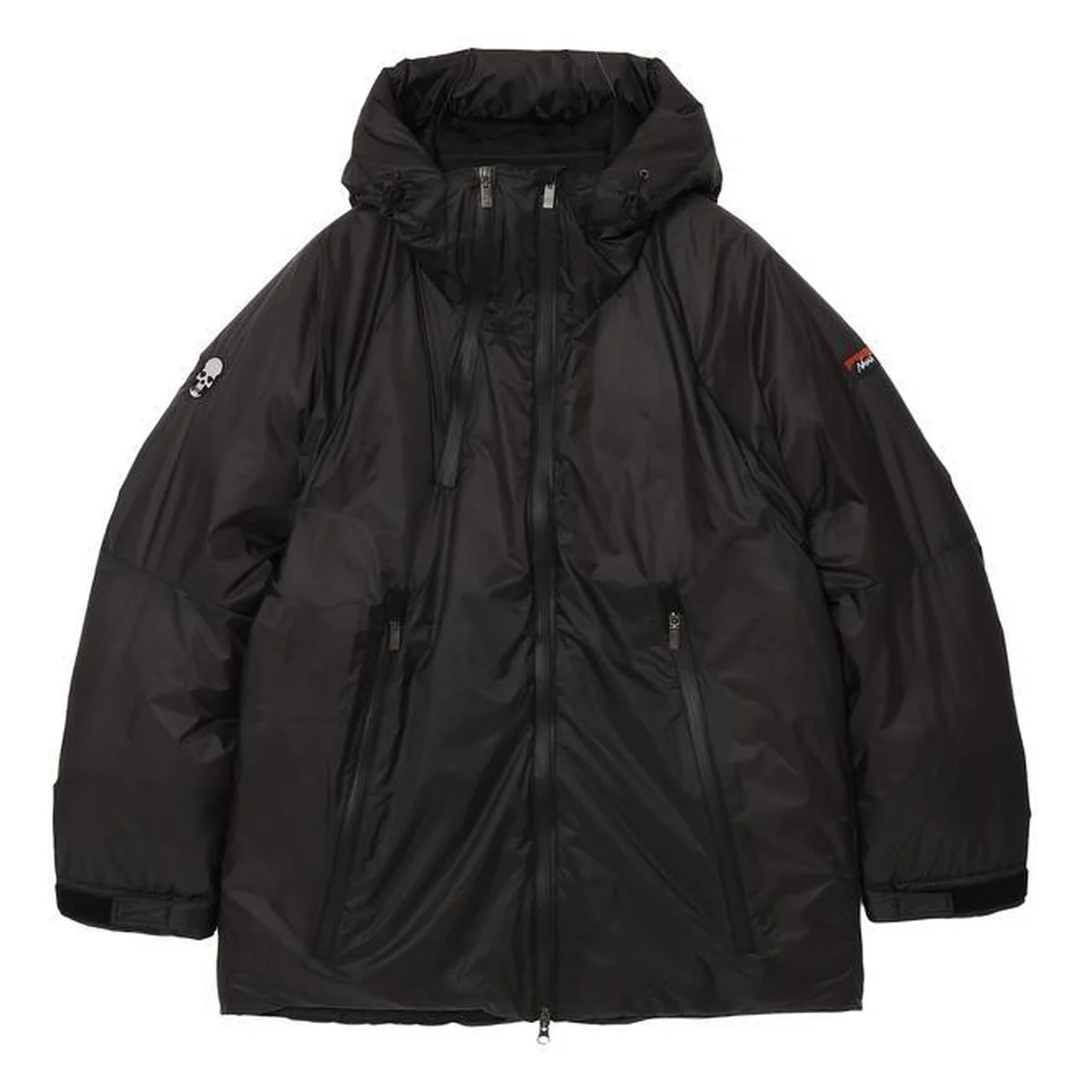 【差がつく大人のダウン】防寒も気品も妥協なし。「ナンガ」と「ルシアン ペラフィネ」の極上コラボに注目