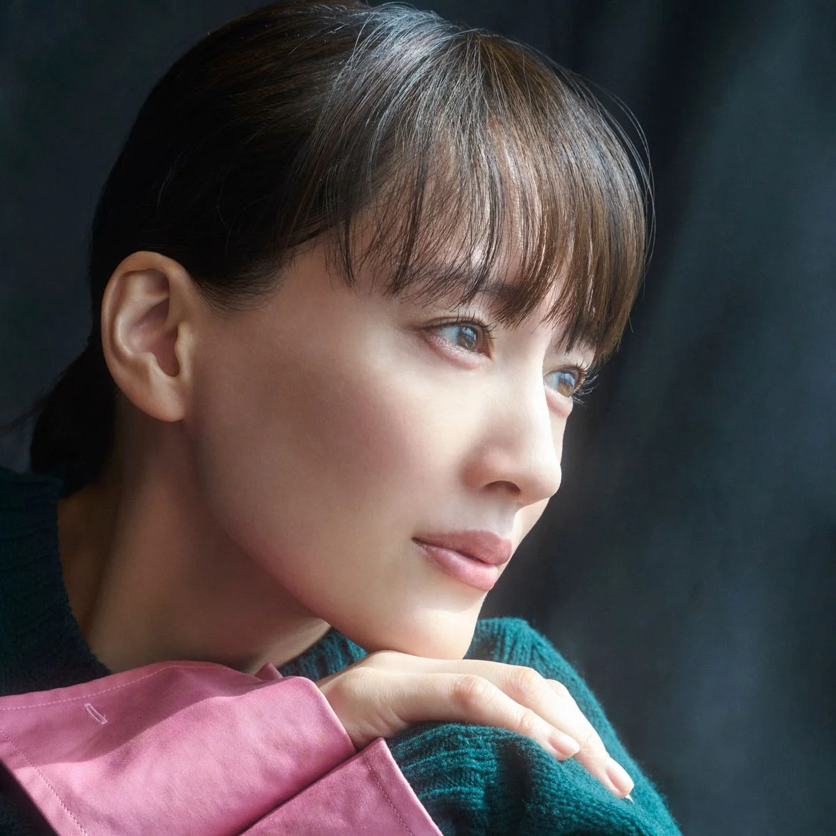 【綾瀬はるかインタビュー】「“ん？”っていう、違和感を大事にすること」：映画『ファーストボイス』