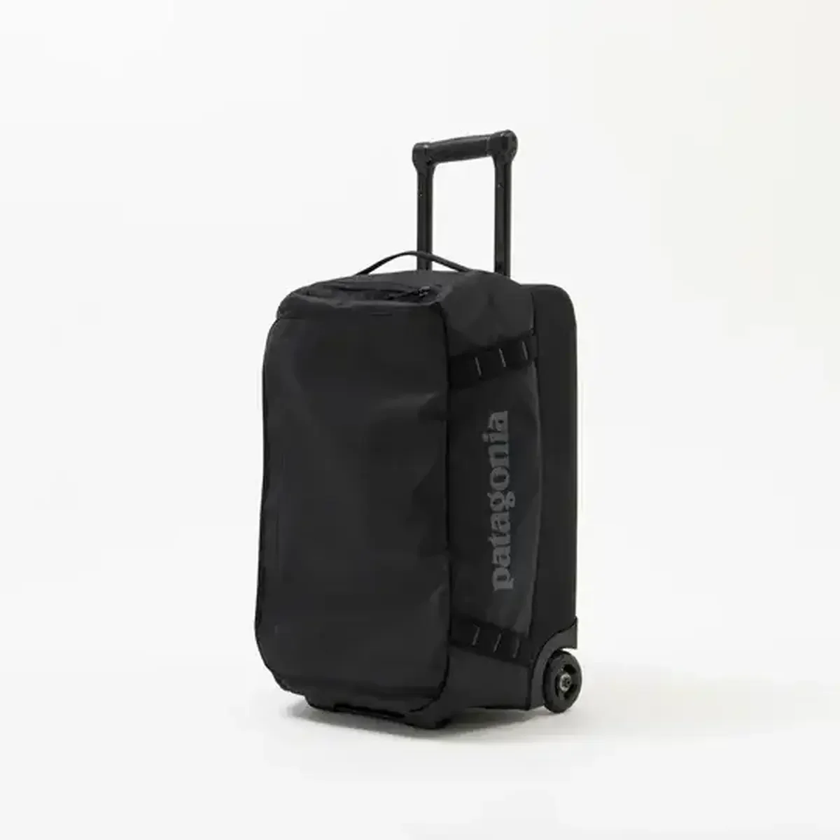 【大人の旅バッグ】パタゴニアからモノリスまで。エディターが買ってよかった「愛用キャリーケース＆スーツケース」3選