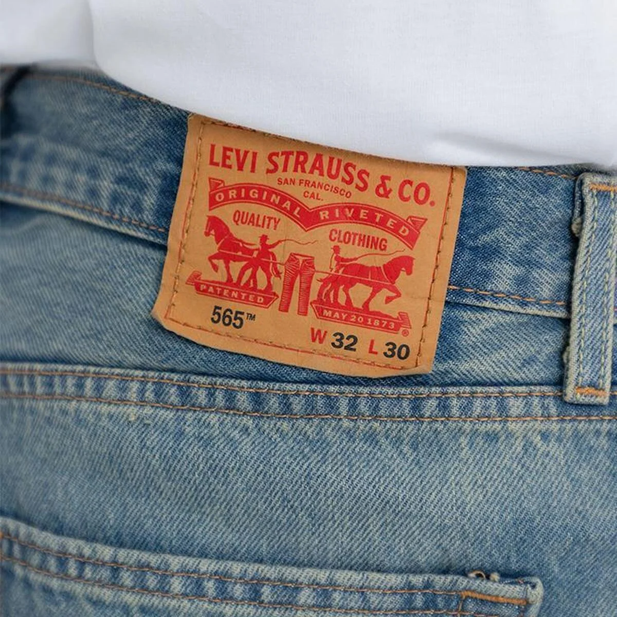 【大人のリーバイス®】先取りすべき春デニム。アーバンリサーチ ドアーズ限定の「565™ LOOSE STRAIGHT」