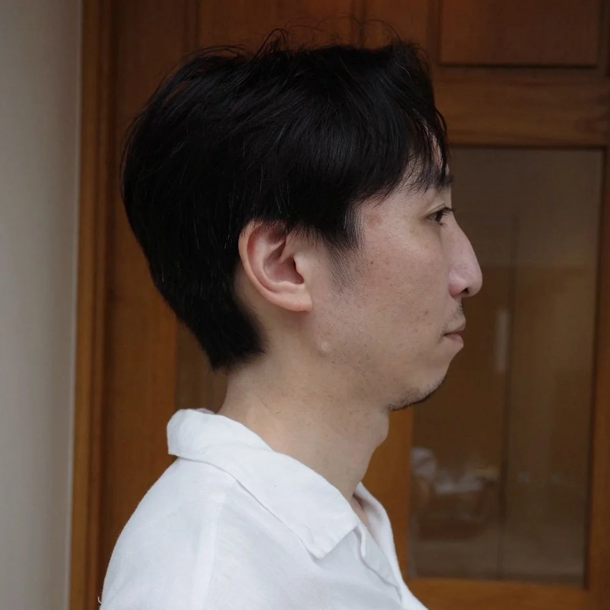 ペタッと見せない、大人のセンターパート