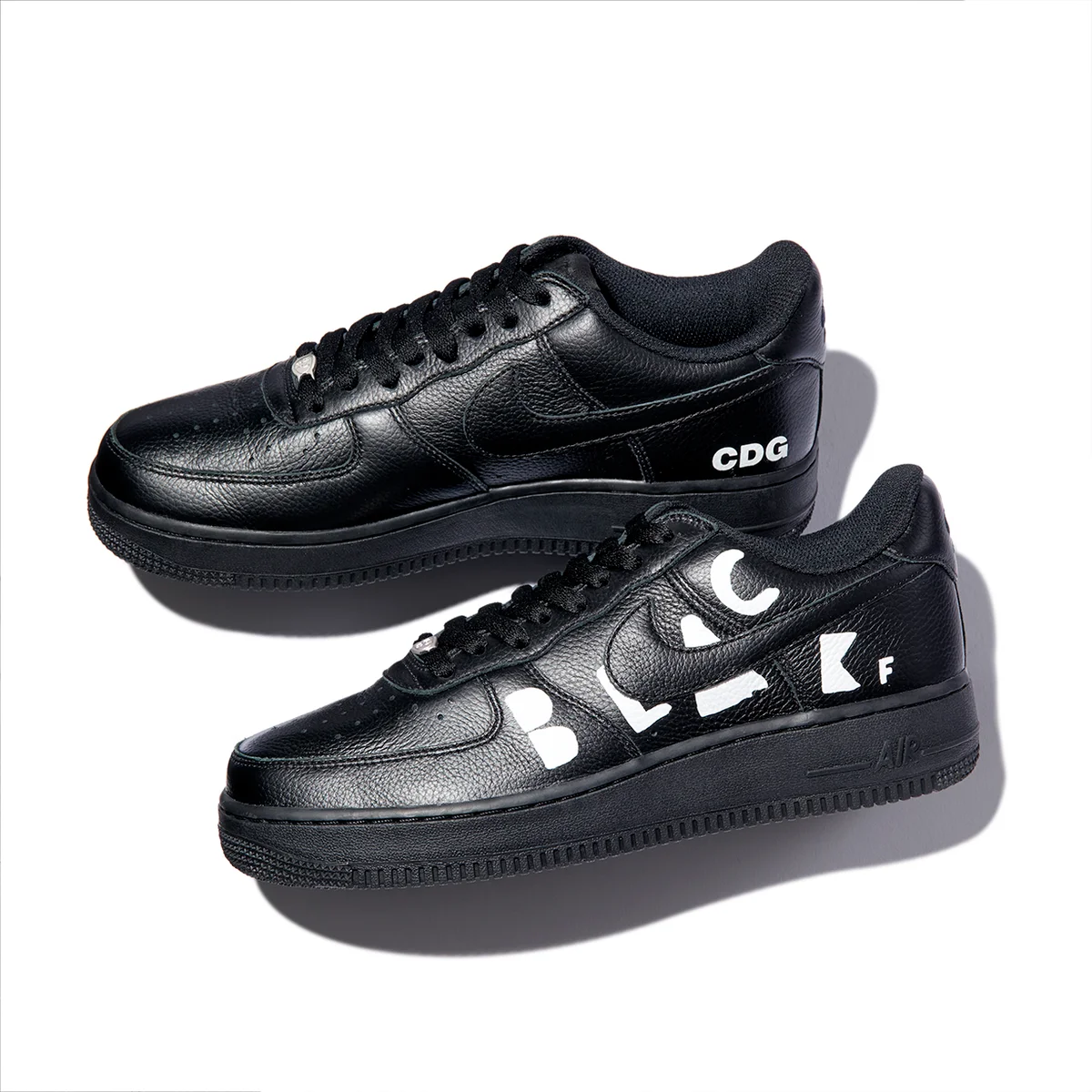 BLACK COMME des GARÇONS