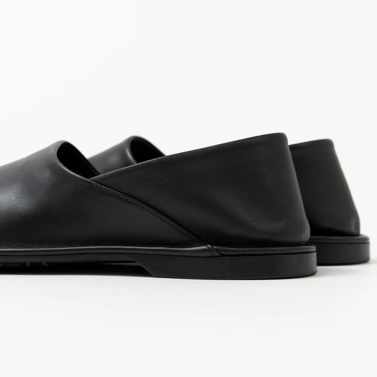 LOEWE｜フォリオスリッパ 