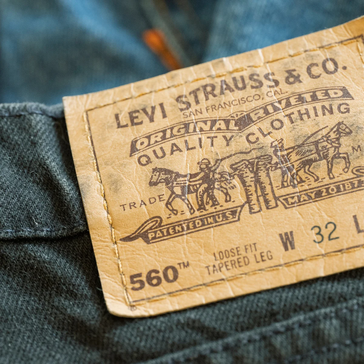 【おしゃれな大人の愛用デニム】501®︎じゃないほう。90年代の名品「リーバイス 560」を、古着で買い集めている理由【買ってよかった】