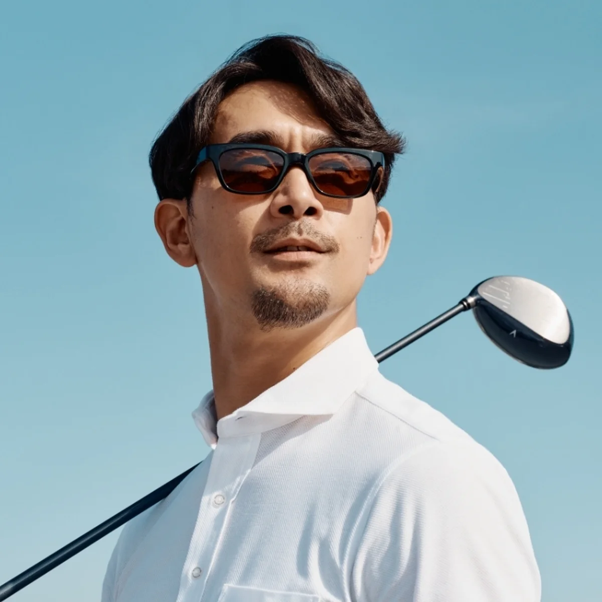 【大人のコスパサングラス】ランニング、ゴルフ、ドライブに特化した「ゾフ」のアウトドアシリーズに注目