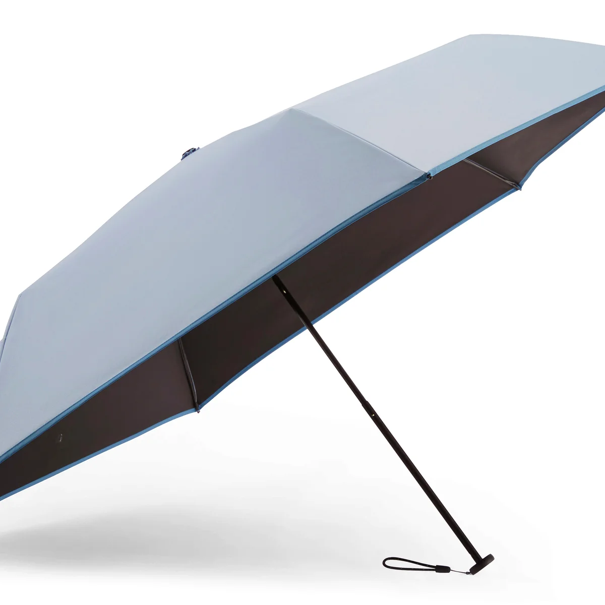 【大人が買うべき日傘】遮光・UVカット率100%。スーツケースの名門「プロテカ」初の晴雨兼用折りたたみ傘が登場