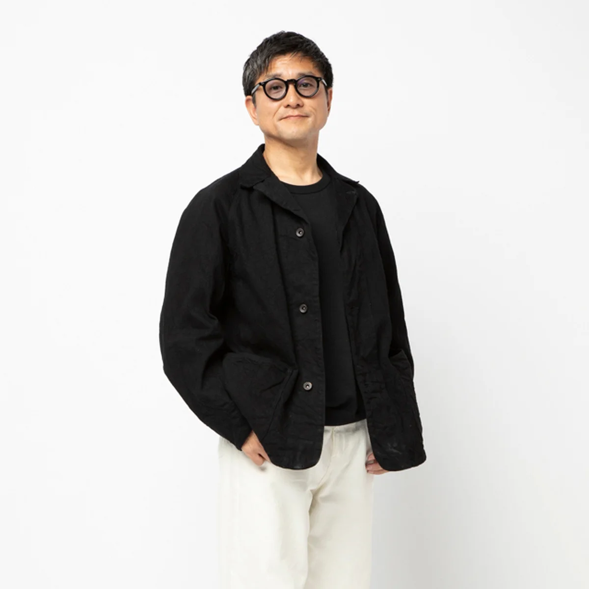 ブラック＆ホワイトでつくる軽やかなコーディネート