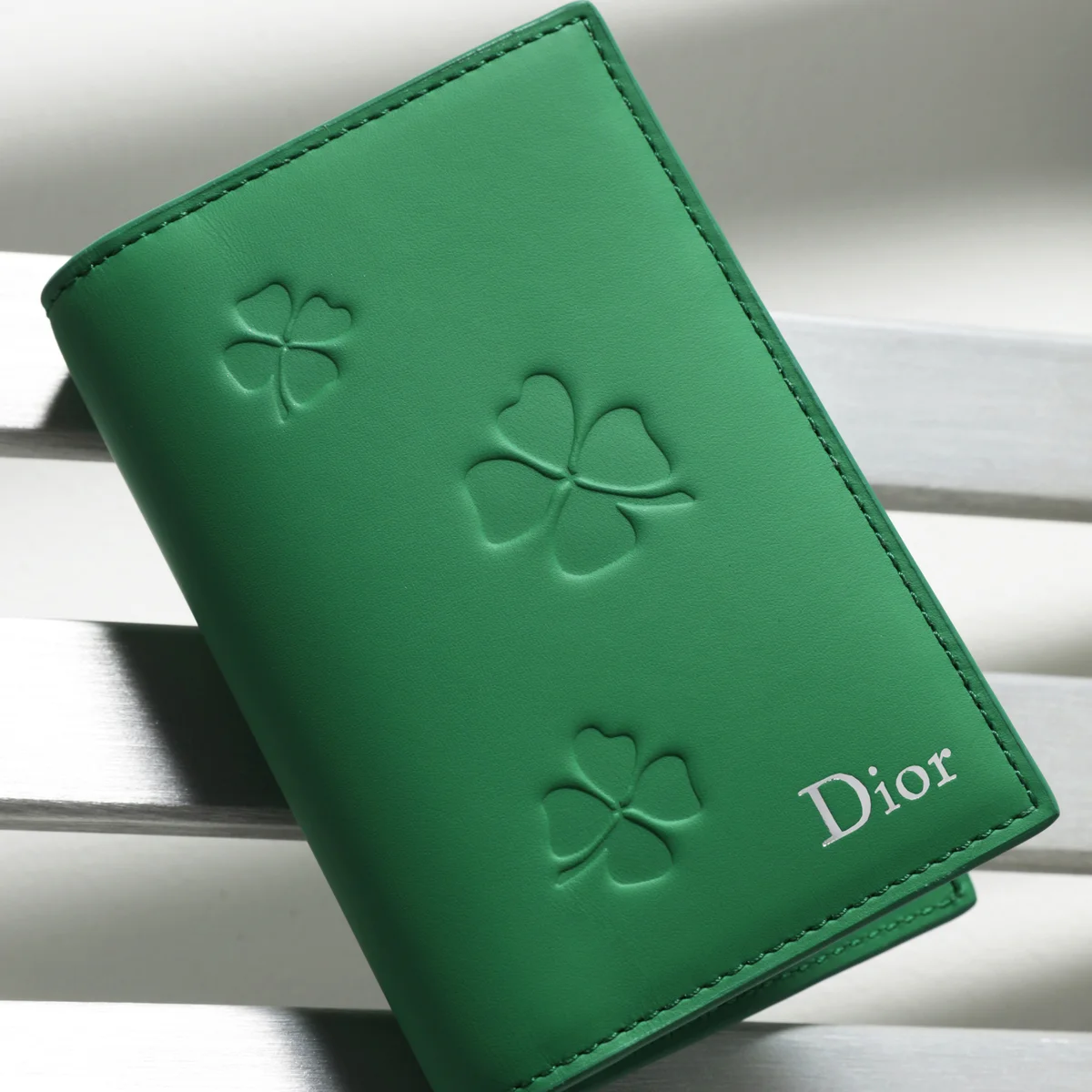 Diorのカードケース