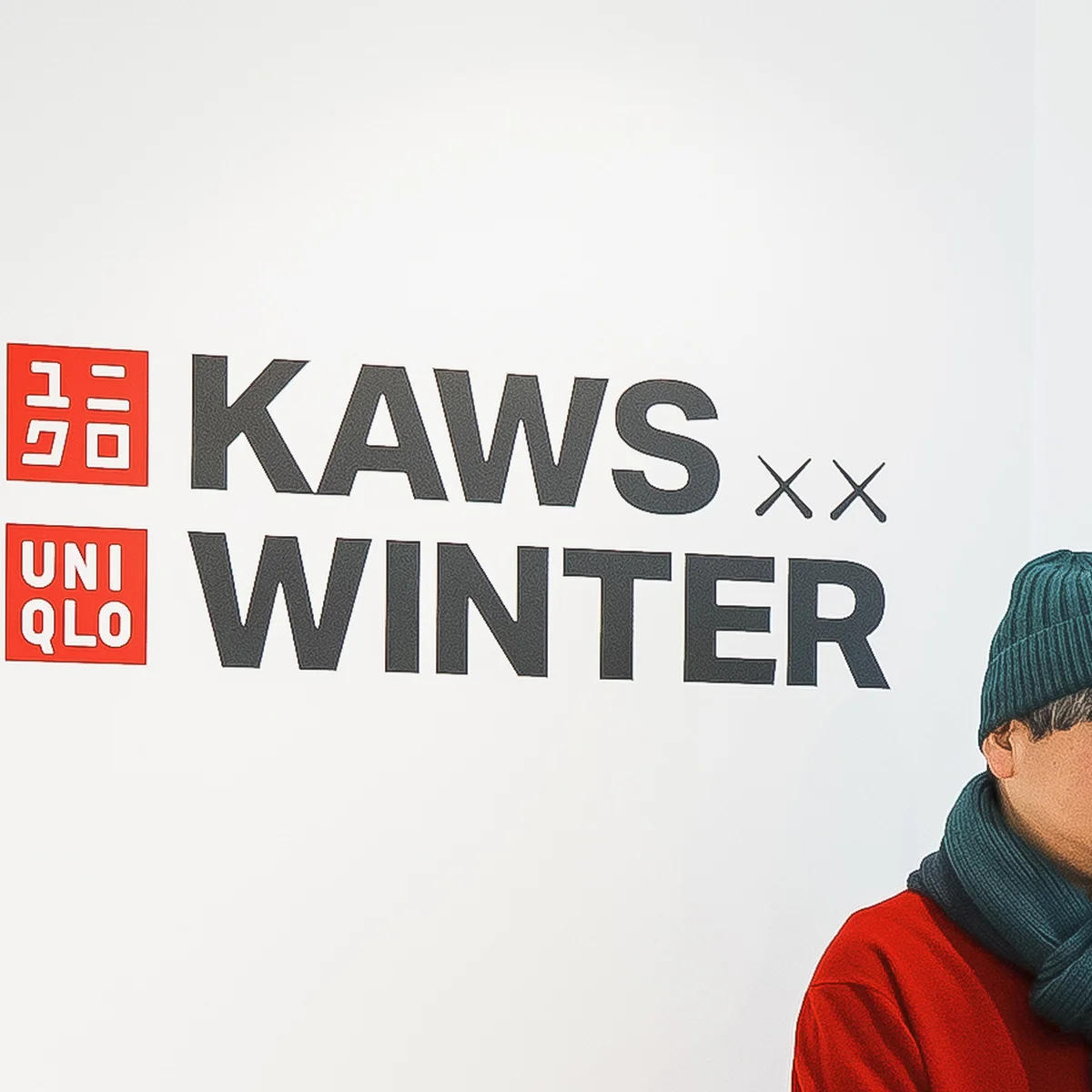 【大人のユニクロ】この冬一番のコスパニット。「カウズ」コラボのカシミヤニットを着てみた！