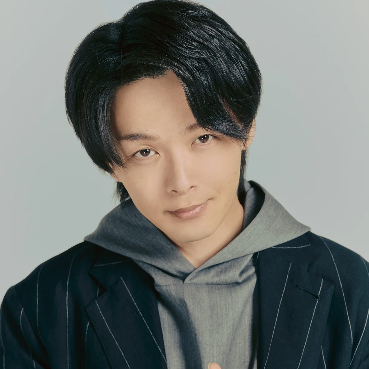 【中村倫也インタビュー】映画『君のクイズ』｜宝探しみたいな感覚はあります