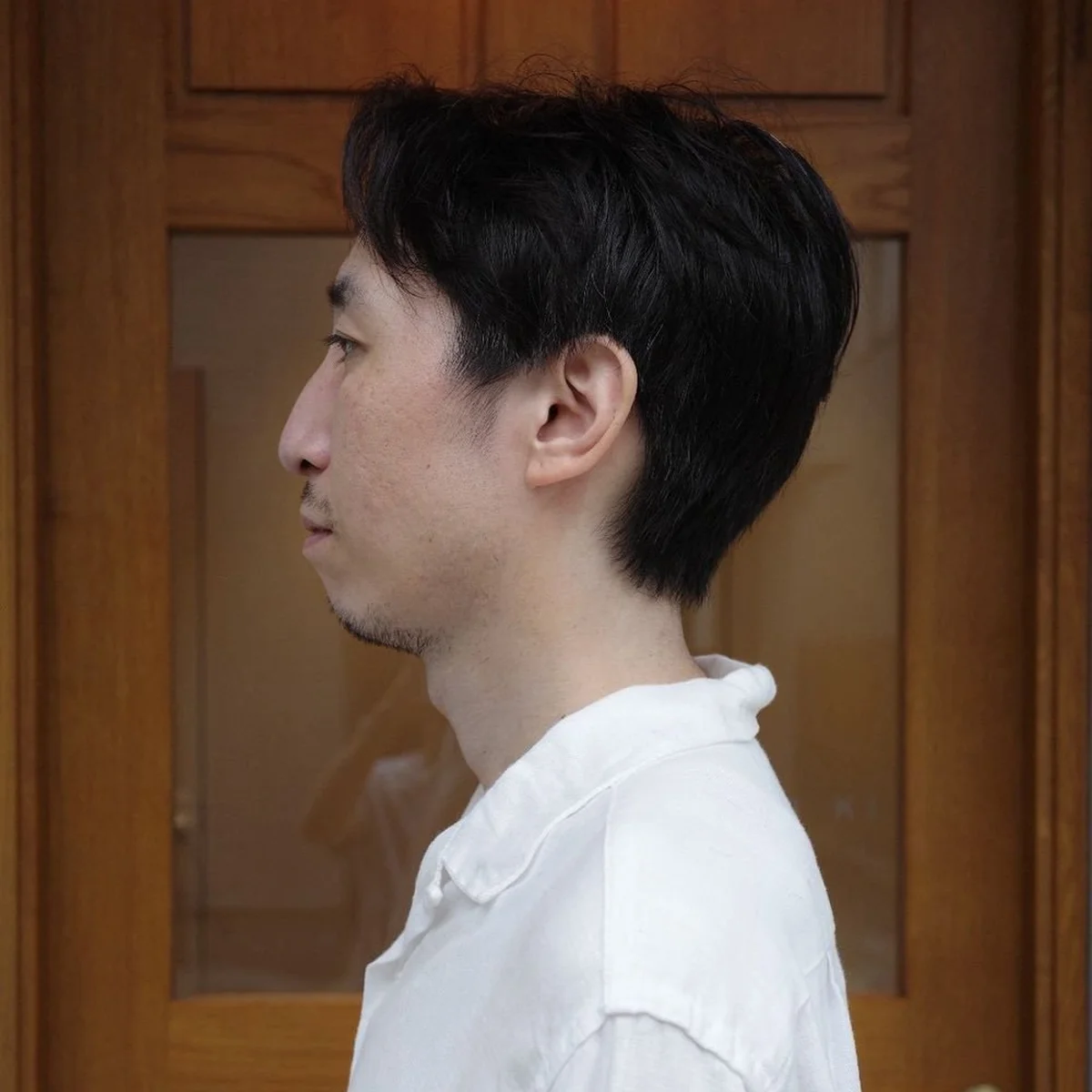 ペタッと見せない、大人のセンターパート