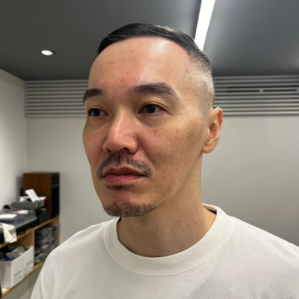 「つむじの流れに逆らわない」