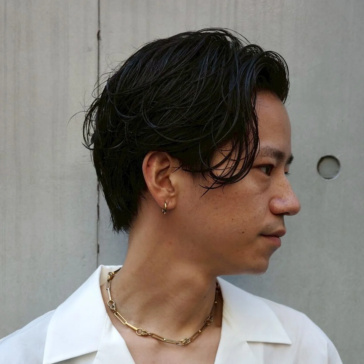「あえて重めに残して髪のパサつきを抑える」