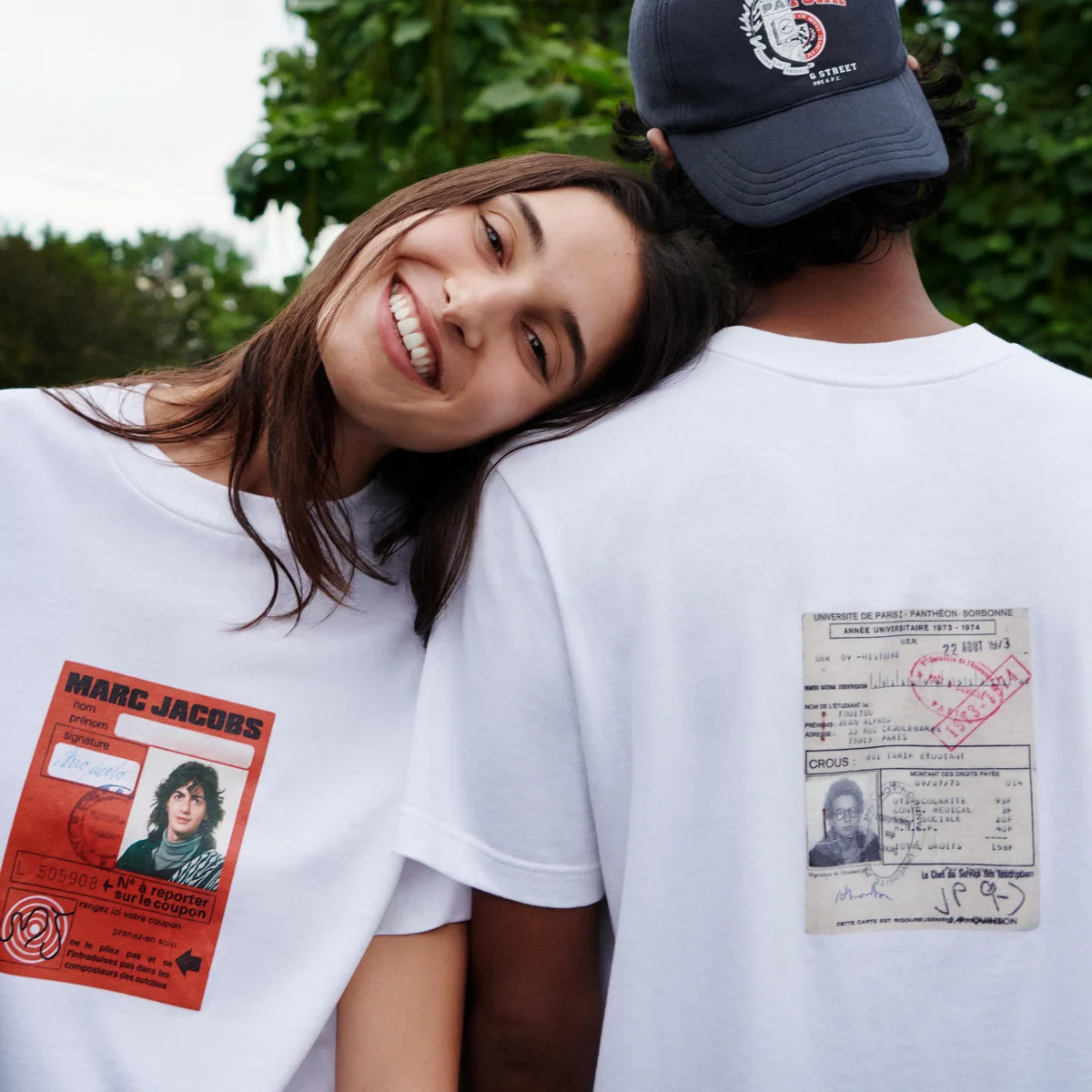 【マーク ジェイコブス×A.P.C.】80'sカレッジスタイルを再定義。パリとNYの伝統が交差する全26型のカプセルコレクション全部見せ