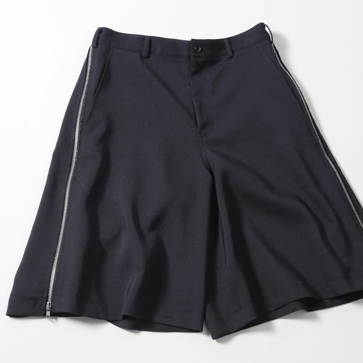 COMME des GARÇONS SHIRTのショートパンツ