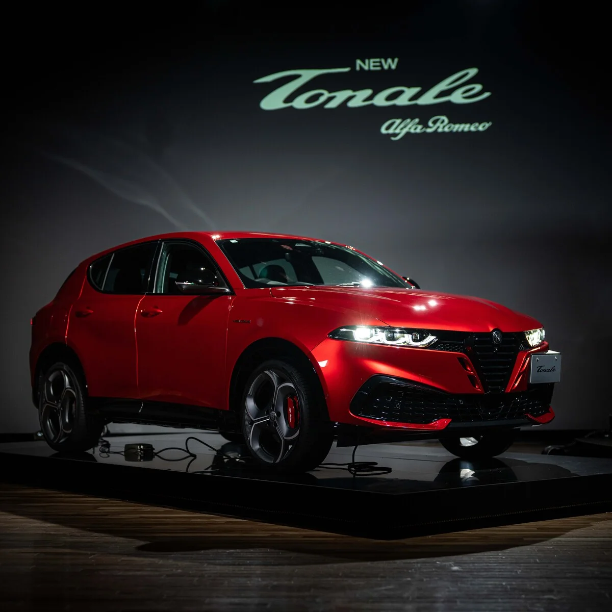 【いま気になるアルファ ロメオ】このサイズ、この色気。新型トナーレが欲しくなる理由