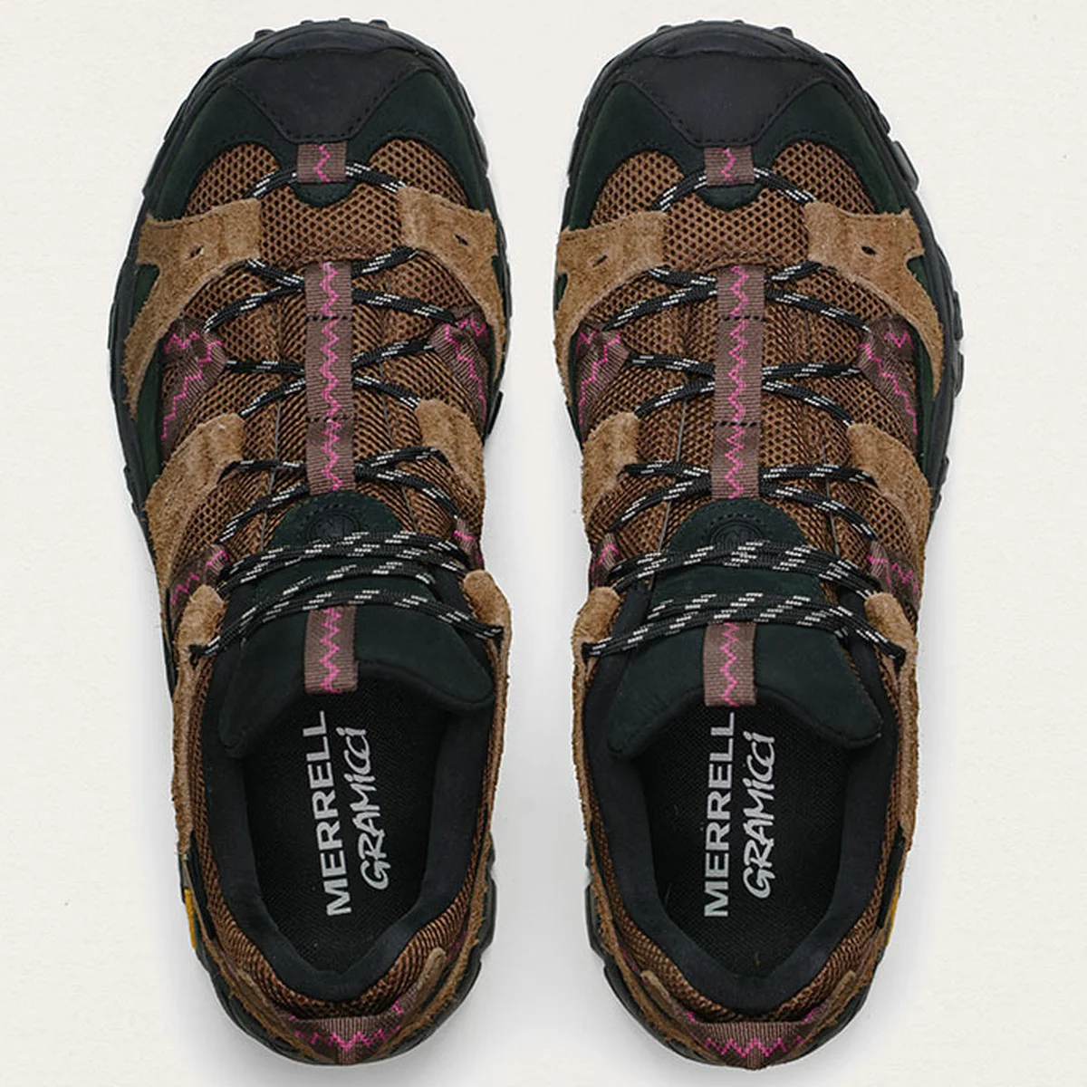 【差がつく大人のメレル】グラミチとの初コラボスニーカーはジグザグのウェビングがアクセントの「モアブ 2 サイレン × グラミチ」