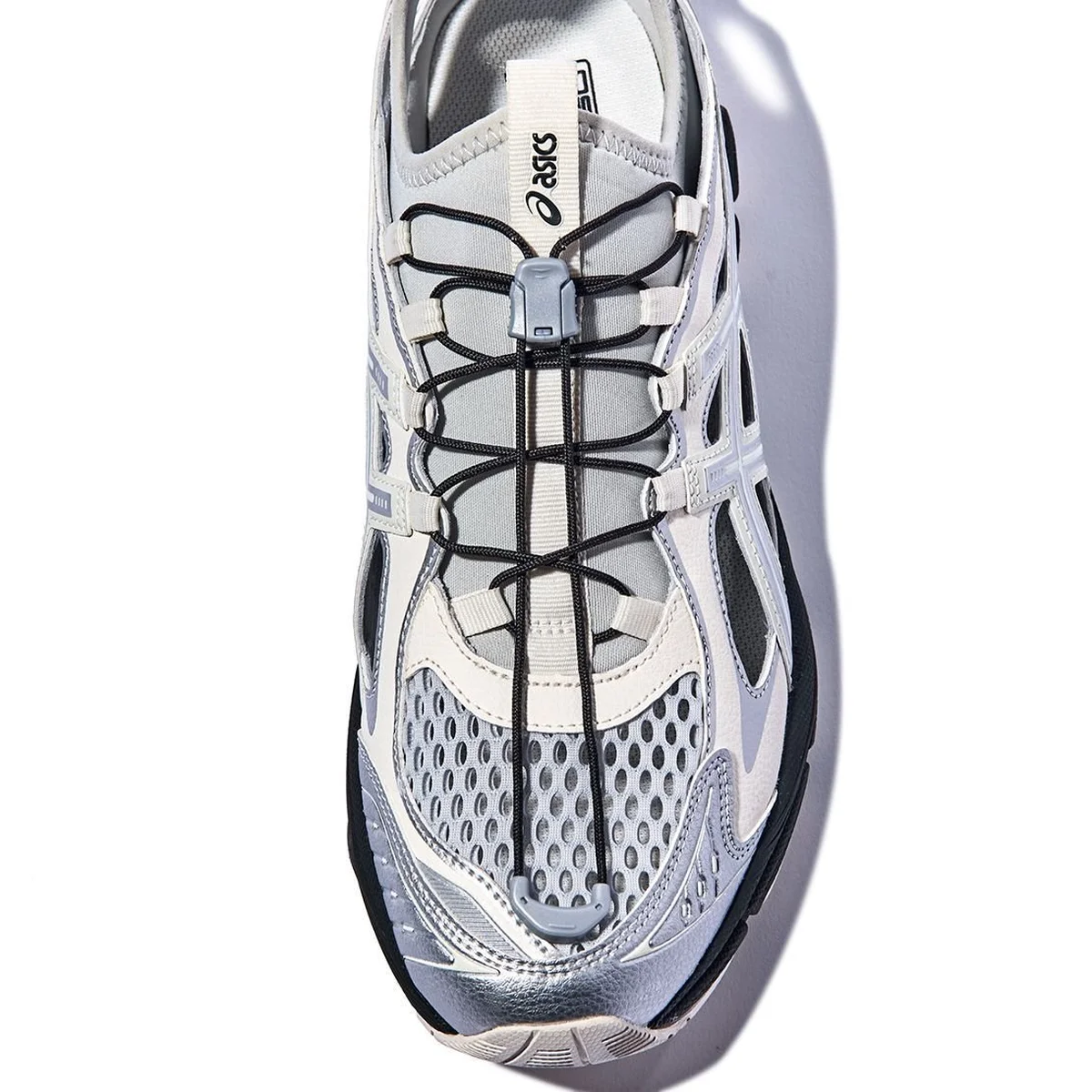 ASICS
