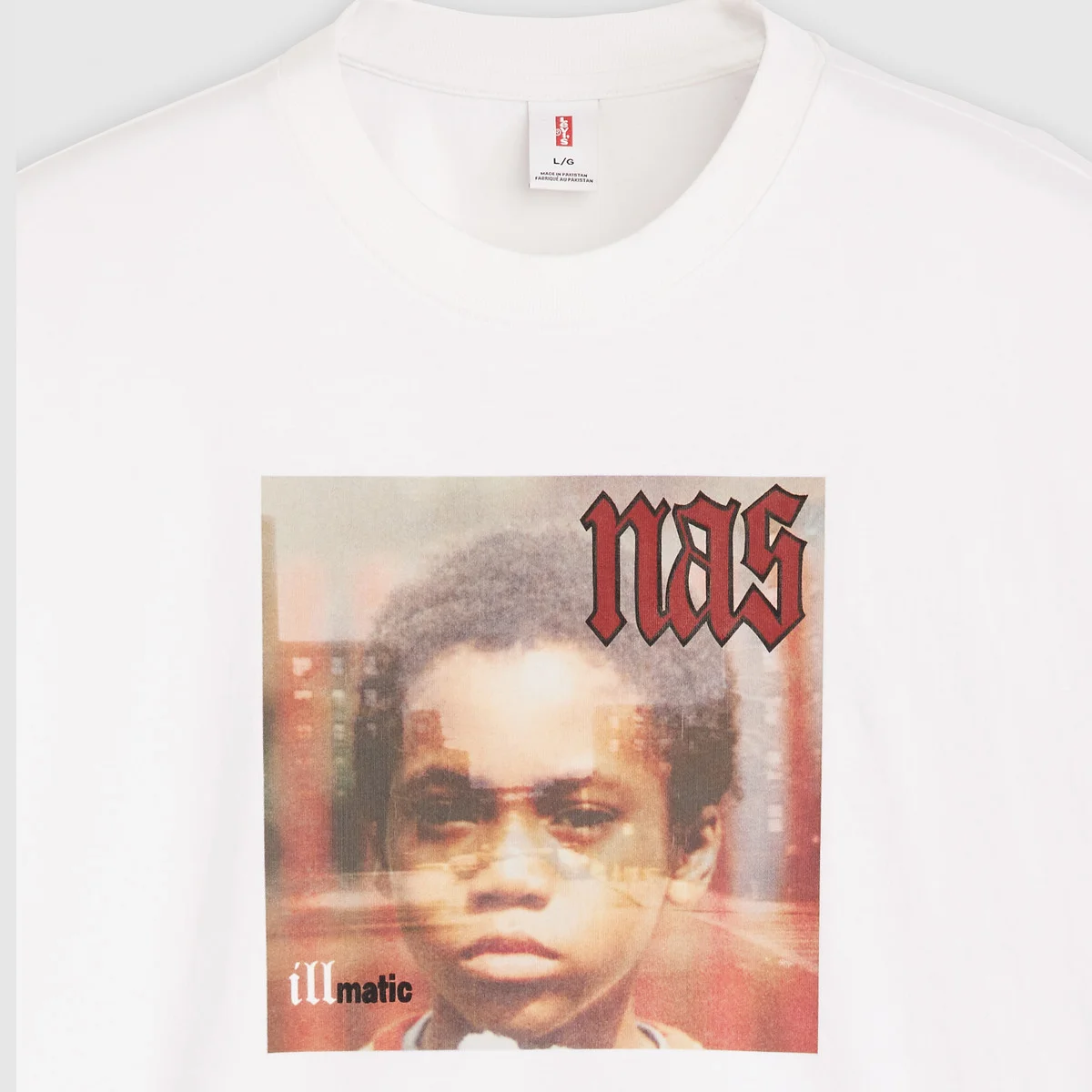 【差がつく大人のリーバイス®】501®︎と合わせて着たい、ヒップホップのレジェンド「ナズ」とのコラボTシャツ【Levi’s®×Nas】