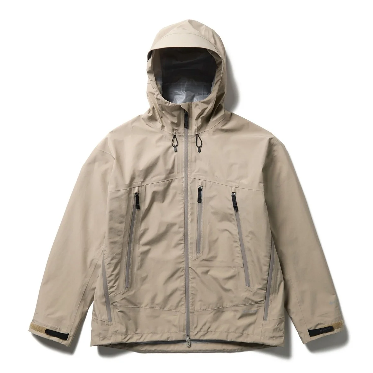 【大人のゴアテックスウェア】シンプルで完全防水。春も梅雨も使えるスノーピーク「GORE-TEX Rain」シリーズの新作に注目