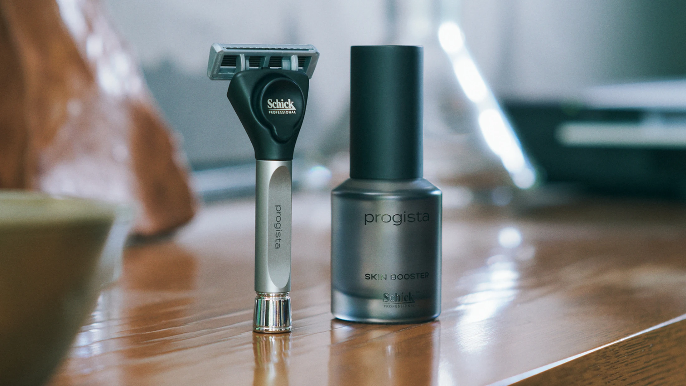 髭剃りがケアの時間に変わる。大人男子こそ、スキンケア発想のシェービング